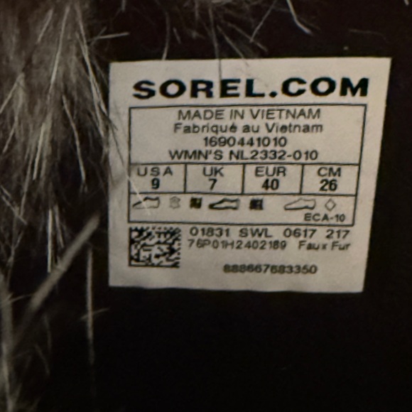 Sorel Tofino Waterpoof Rubber Boots with Faux Fur - Picture 9 of 9